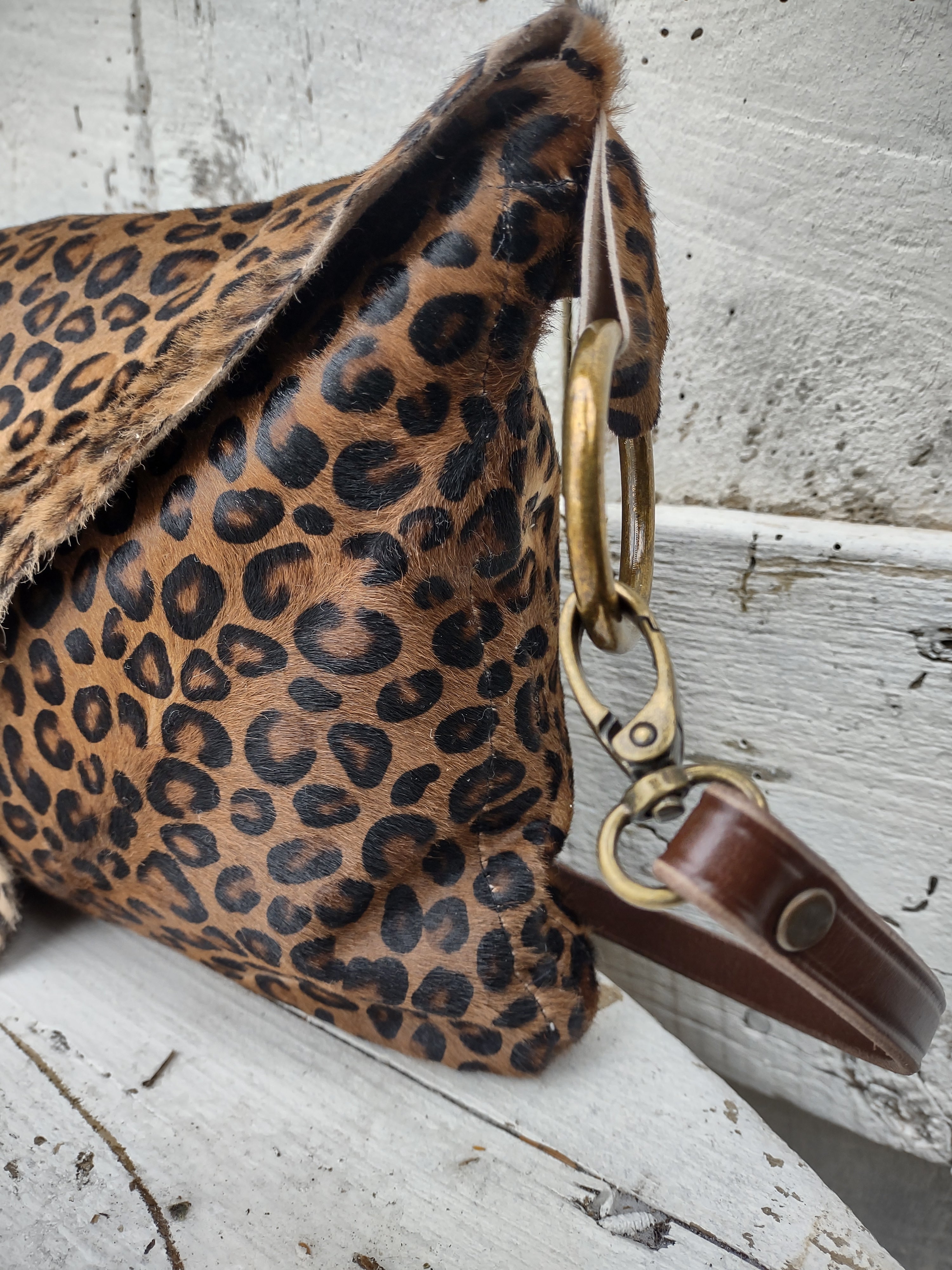 Meduum Cowhide Cheetah Print